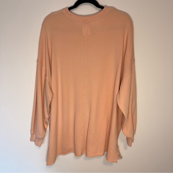 Aerie Oversized Light Peach Women's Sweatshirt Size L - Picture 2 of 6